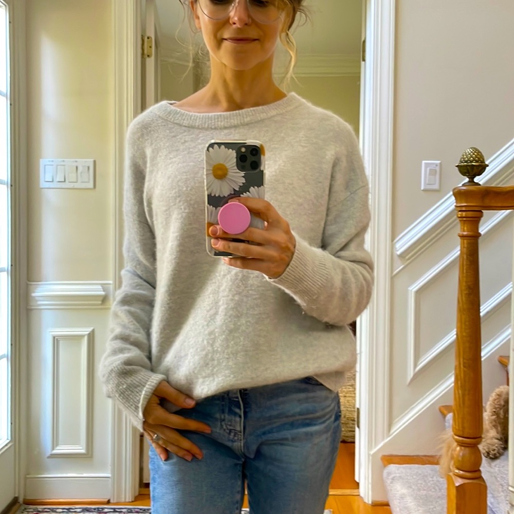 Aritzia Thurlow Sweater Xxs🍂🍁🍃